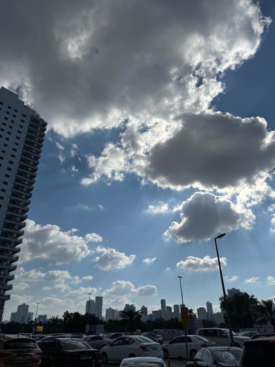Provis For Family Apartment ชาร์จาห์ ภายนอก รูปภาพ